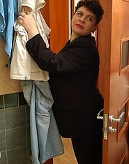 Spotted in the shower guy getting advances from a bigtitted mature brunette